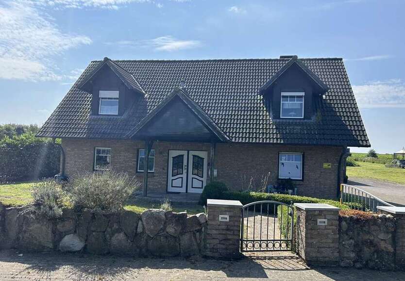 Haus zum Kaufen in Osterrade 499.000 € 162.38 m²