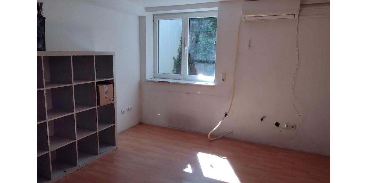 Gewerbeobjekt Moers Rheinkamp - 250&euro; | Angebot:26389286