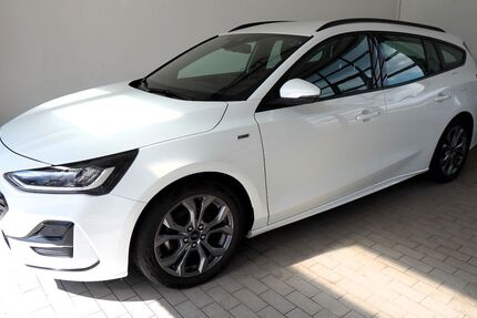 Ford Focus 93.000 km 18.490 € Ransbach-Baumbach 56235