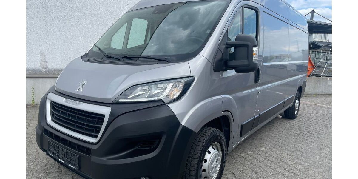 Peugeot Boxer 192.000 km 12.990 &euro; Rüsselsheim 65428