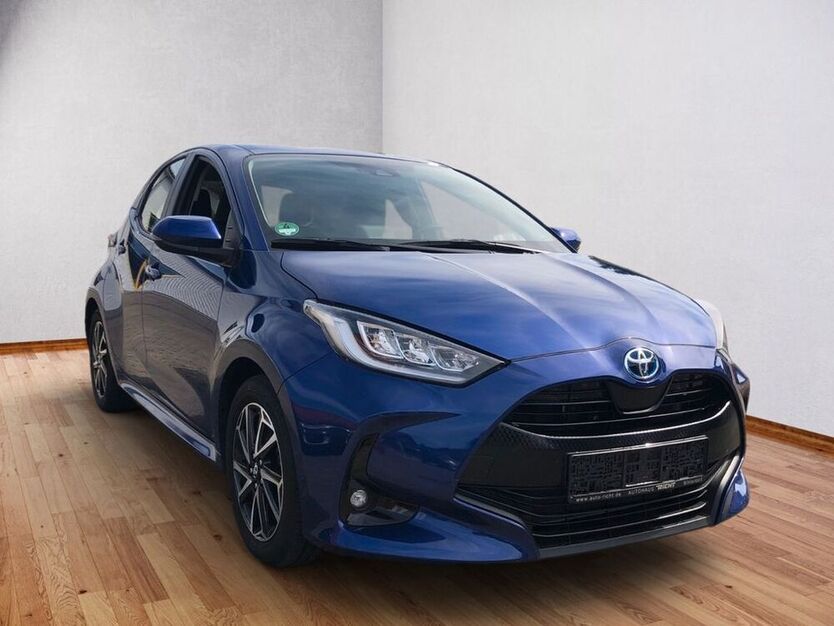 Yaris
