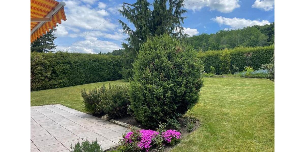 Bungalow Weilrod - 3 Zimmer, 120 m&sup2;, 350.000&euro; | Angebot:26719958