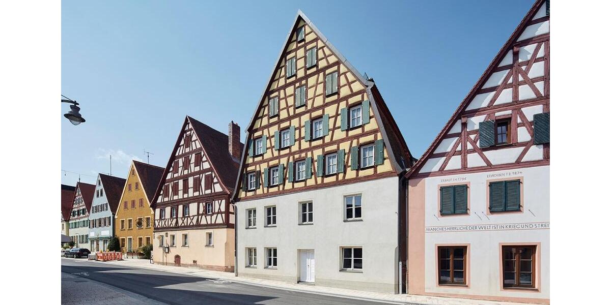 Sehr großzügige 3 Zimmer ETW 3 zimmer