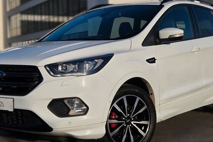 Ford Kuga 109.000 km 11.900 &euro; Köln (Ostheim) 51107
