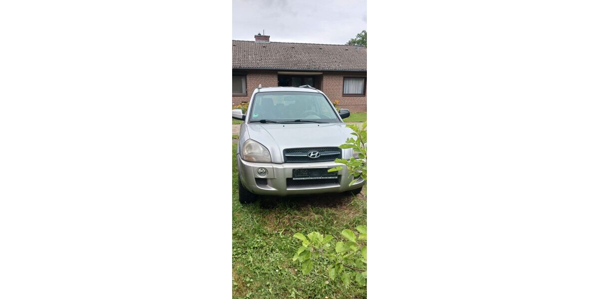 Hyundai TUCSON 276.600 km 2.500 &euro; Jesteburg 21266