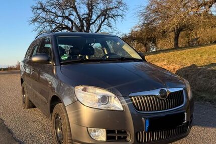 Skoda Fabia 263.000 km 1.800 &euro; Schömberg 72355