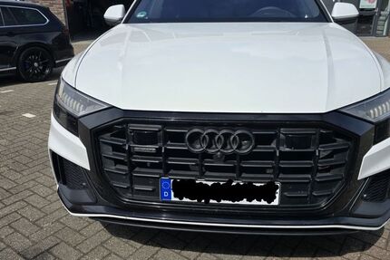 Audi Q8 168.000 km 43.000 &euro; Köln 50829