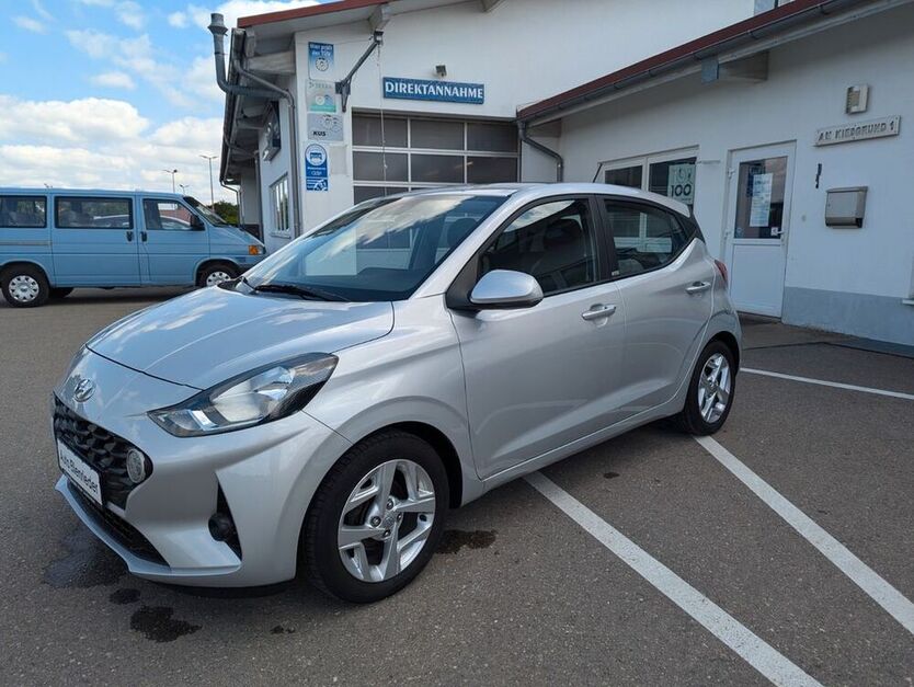 i10