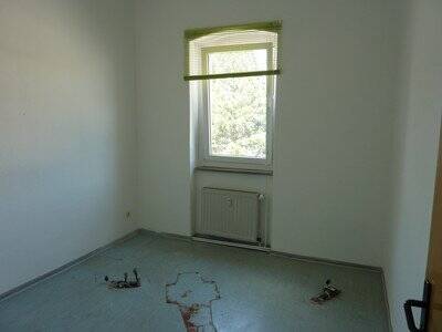 Gewerbeobjekt Weißenfels - 5 Zimmer, 105 m&sup2;, 595&euro; | Angebot:25733075