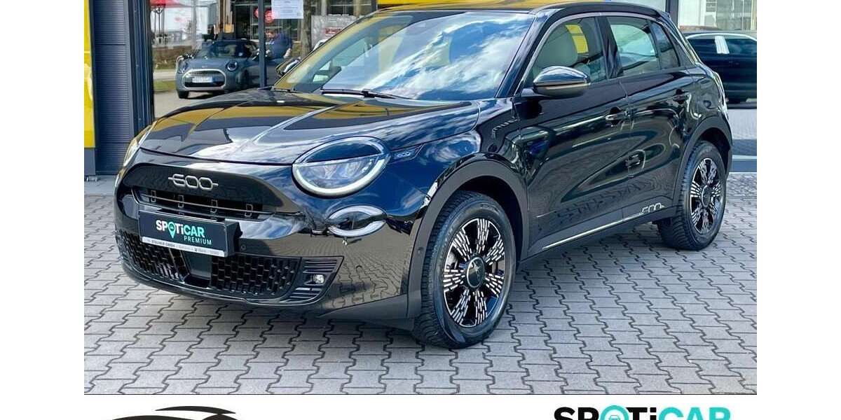 Fiat 600 14.323 km 17.980 &euro; Kelheim 93309