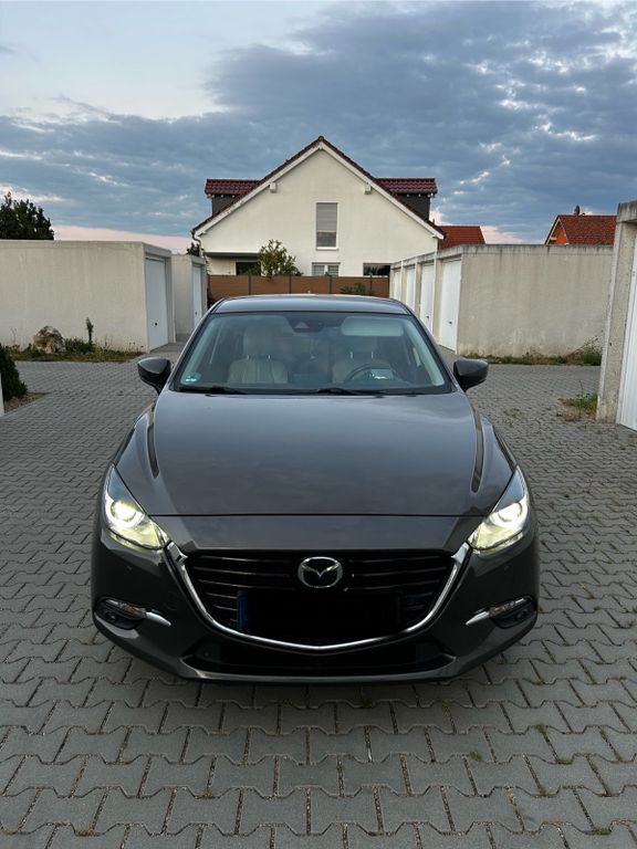 Mazda 3 154.980 km 14.900 € Mainz 55129