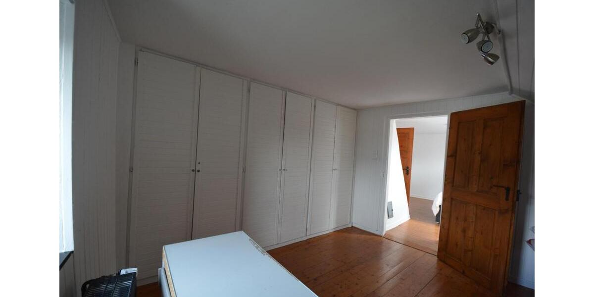 Einfamilienhaus Gerolstein - 7 Zimmer, 128 m&sup2;, 139.000&euro; | Angebot:27148210
