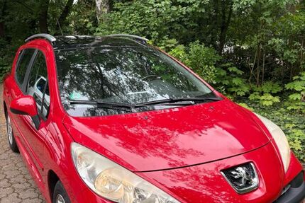 Peugeot 207 130.000 km 3.100 &euro; Duisburg 47198