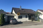 EinfamilienhausZweifamilienhaus mit 2 Einzelgaragen in schöner Ortsrandlage - Einfamilienhaus Hepberg | Angebot:26913983