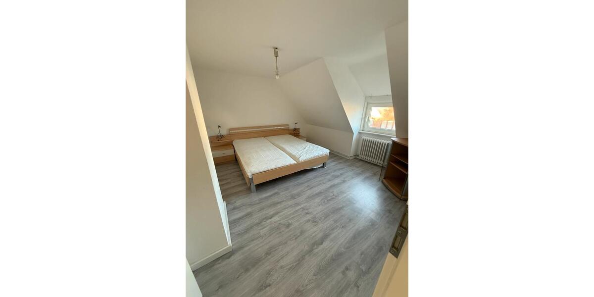 Reihenhaus Garbsen - 3 Zimmer, 73 m&sup2;, 1.200&euro; | Angebot:26385958