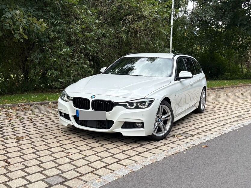 320