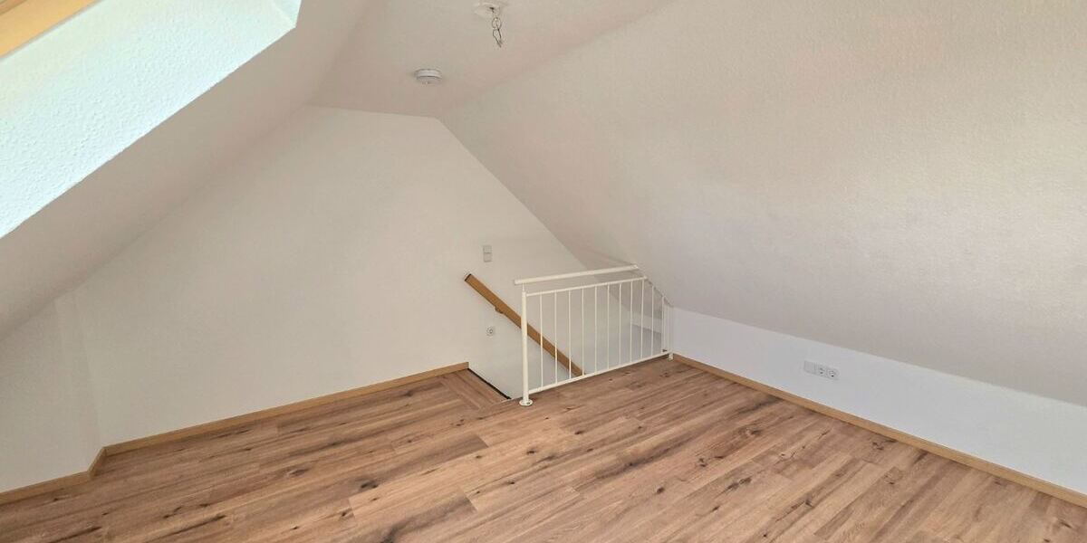 Attraktives Anlageobjekt! 3 Wohnungen mit TG-Stellplatz im Paket! - Etagenwohnung Chemnitz Altchemnitz | Angebot:26161417
