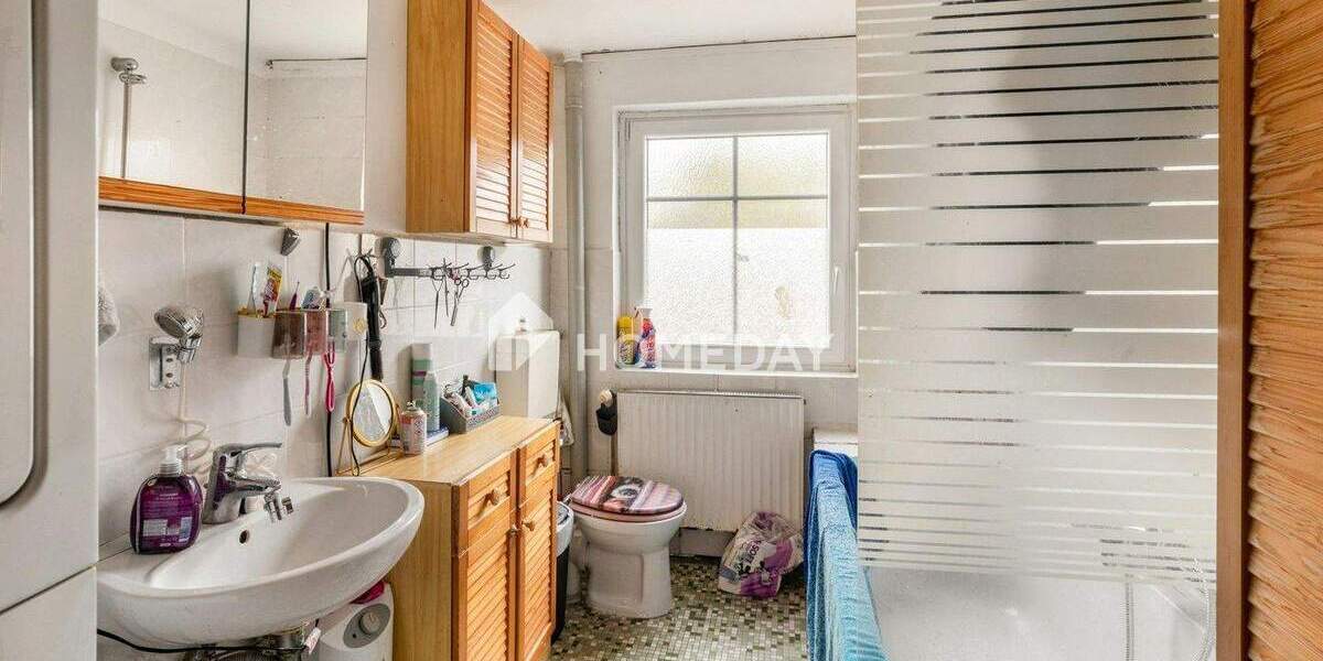 Einfamilienhaus Preetz - 9 Zimmer, 150 m&sup2;, 199.500&euro; | Angebot:25864026