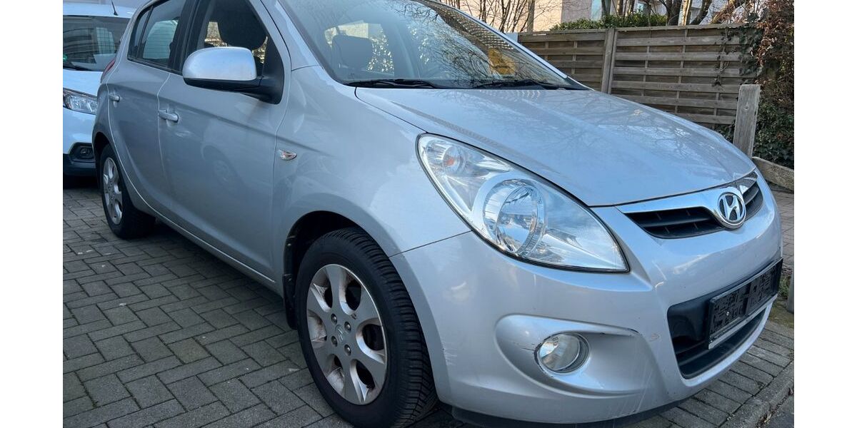 Hyundai i20 64.000 km 4.999 &euro; Kronshagen 24119