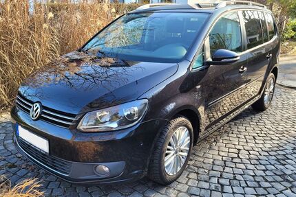 VW Touran 335.000 km 2.350 &euro; Krefeld 47800