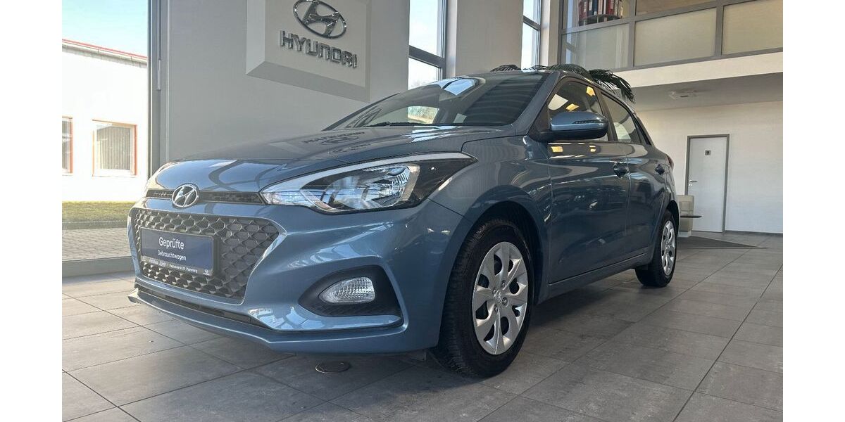 Hyundai i20 66.000 km 11.850 &euro; Papenburg 26871