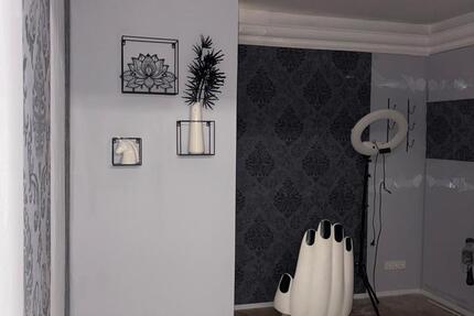 Untermiete Kosmetikerin zimmer