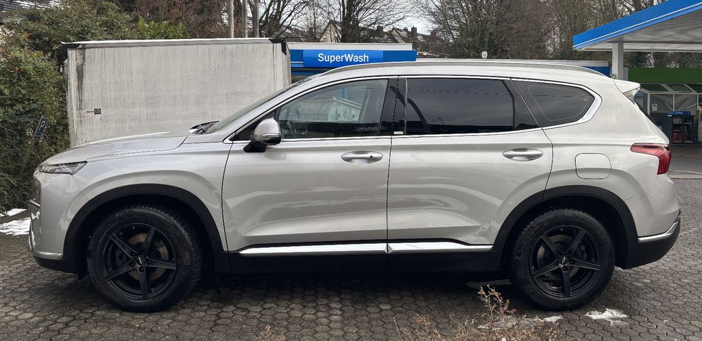 Hyundai SANTA FE 66.300 km 32.000 &euro; Essen 45257