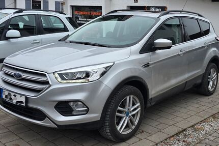 Ford Kuga 67.000 km 15.490 &euro; Schwangau 87645