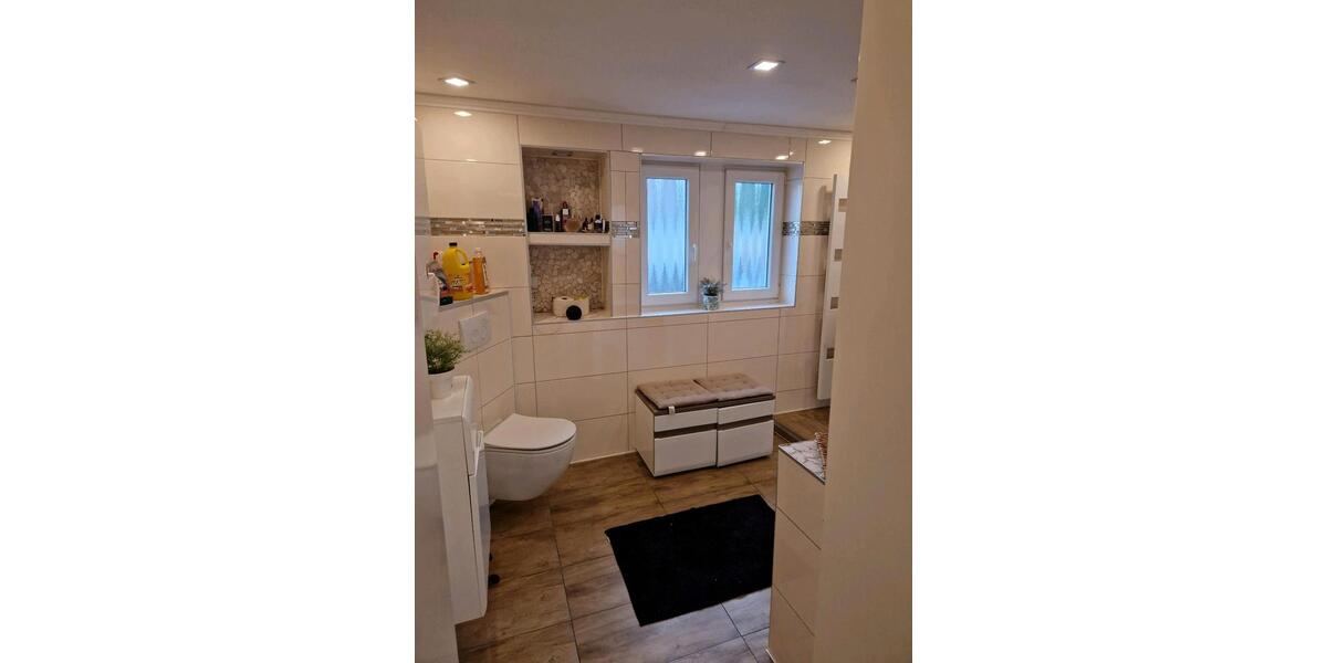 Einfamilienhaus Kaiserslautern Bahnheim - 2 Zimmer, 90 m&sup2;, 1.100&euro; | Angebot:26249148
