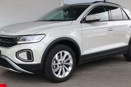 VW T-Roc 40.500 km 24.850 € Buergstadt 63927