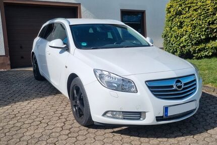 Opel Insignia 259.000 km 3.499 &euro; Hanroth 56316