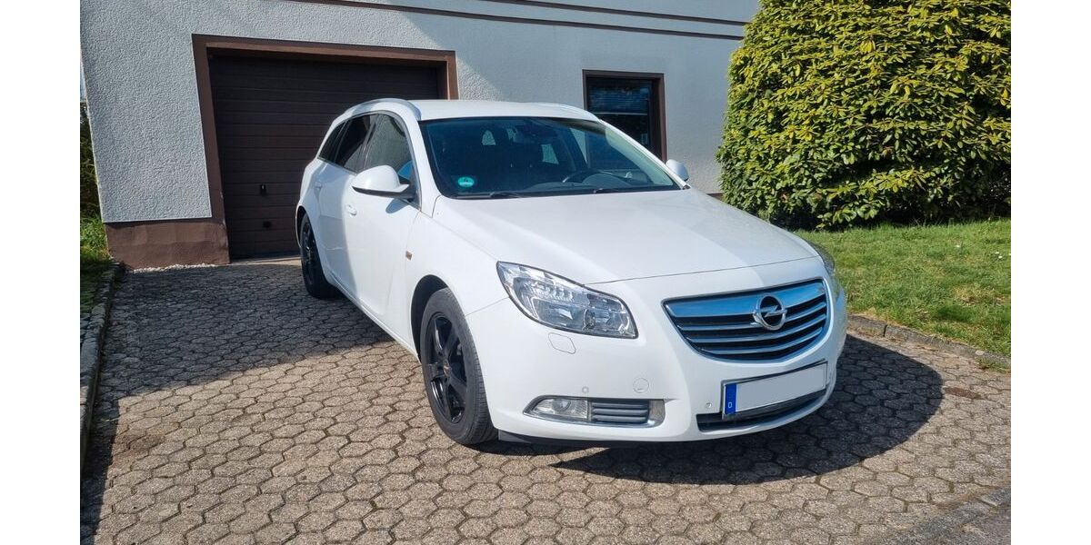 Opel Insignia 259.000 km 3.499 &euro; Hanroth 56316
