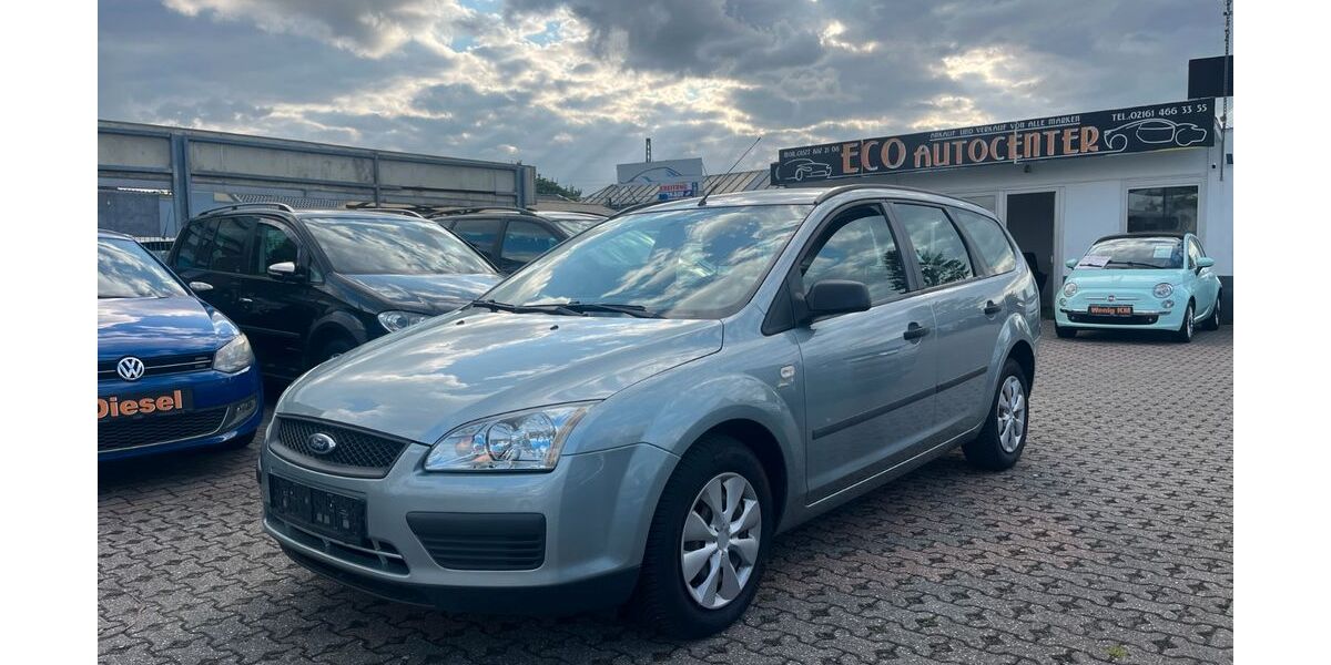 Ford Focus 110.500 km 2.890 &euro; Mönchengladbach 41063