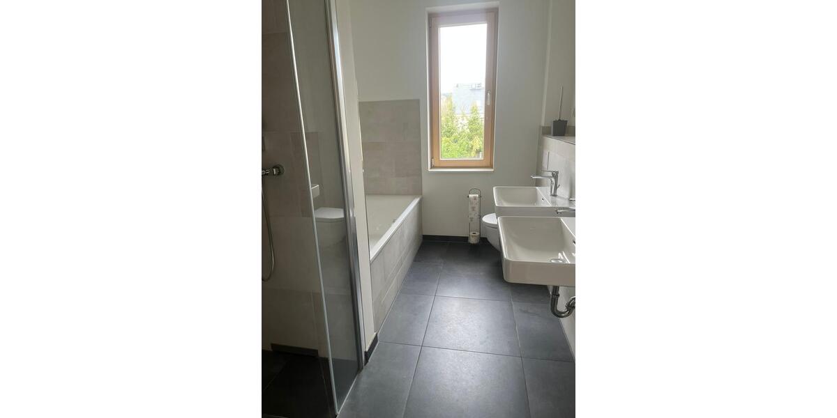 Bungalow Chemnitz Klaffenbach - 5 Zimmer, 150 m&sup2;, 2.050&euro; | Angebot:26461270