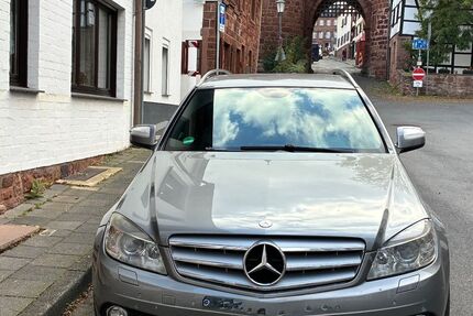 Mercedes-Benz C 320 322.000 km 5.500 € Nideggen 52385