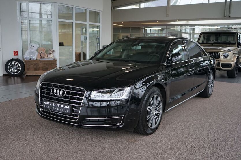Audi A8 115.720 km 142.950 € Quakenbrück 49610