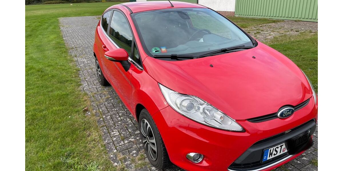 Ford Fiesta 160.000 km 3.350 &euro; Wiefelstede 26215