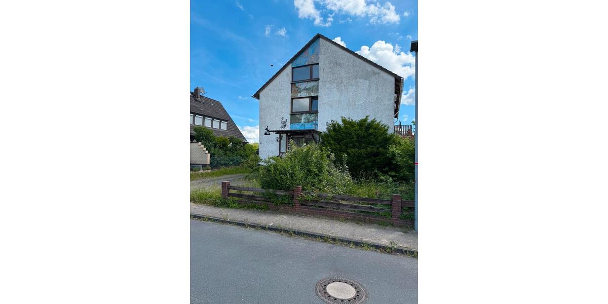 Einfamilienhaus Schwülper - 8 Zimmer, 220 m&sup2;, 259.000&euro; | Angebot:27162853