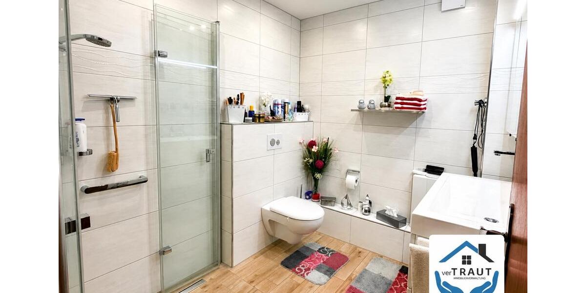 Dachgeschoßwohnung Dinslaken - 4 Zimmer, 79 m&sup2;, 1.149&euro; | Angebot:26219853