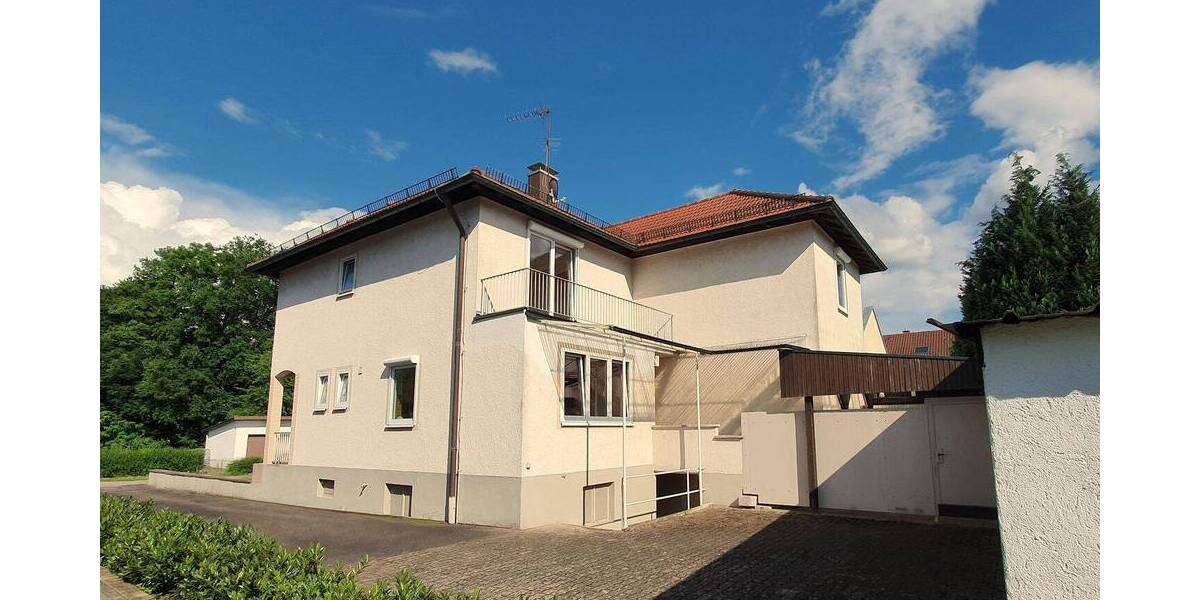 Einfamilienhaus Achern Großweier - 7 Zimmer, 165 m&sup2;, 350.000&euro; | Angebot:25703677