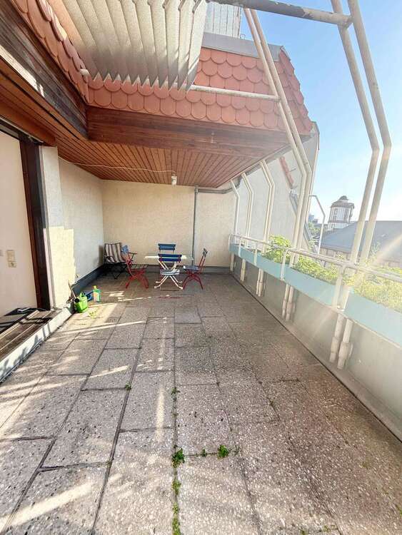 Quadrate nähe Uni Gepflegte 2 ZKB DG-Wohnung mit Terrasse TG Stellplätze inkl. 2 zimmer
