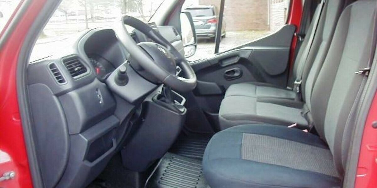 Renault Master dCi 135 HKa L1 H1-Klima-PDC-AHK-136 PS 98.897 km 15.994 &euro; Wittmund 26409