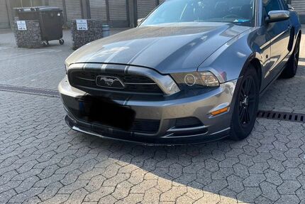 Ford Mustang 150.000 km 16.900 &euro; Mayen 56727