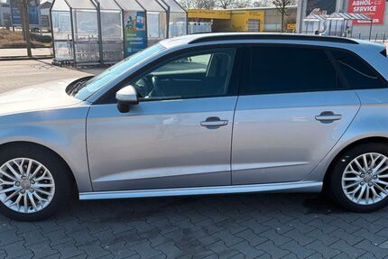 Audi A3 144.000 km 12.250 &euro; Wildeshausen 27793
