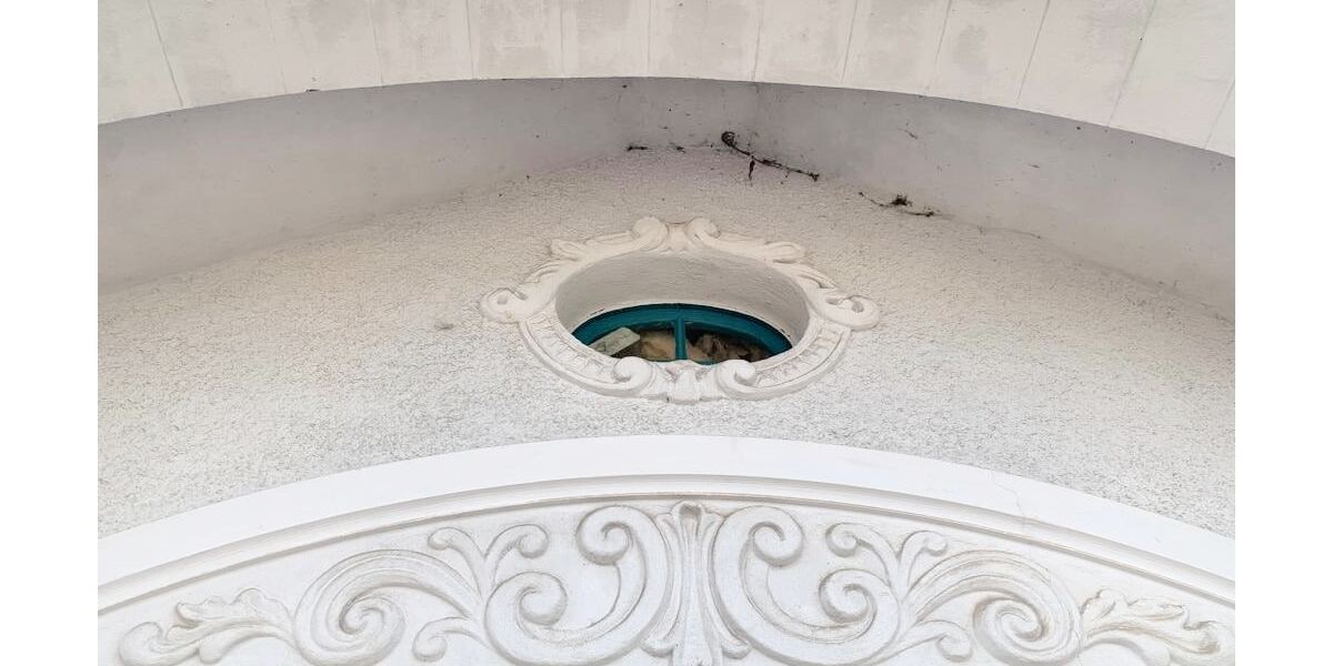 Unweit der Hochschule Anhalt - Mehrfamilienhaus - Schön gelegen 15 zimmer