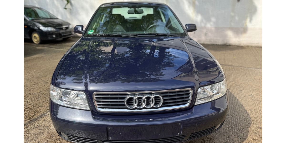 Audi A4 1.6 Klimaautomatic 1.Besitz 87.080 km 1.500 &euro; Berlin 10247