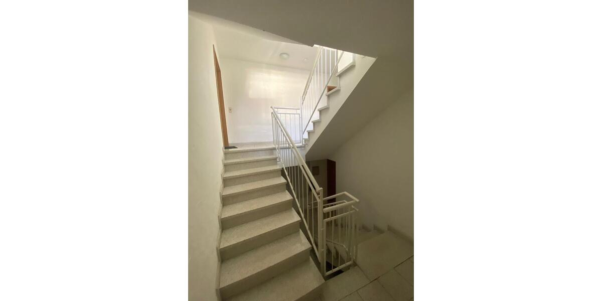 Toplage: 2-Zimmer-Wohnung mit Terrasse und Stellplatz 2 zimmer