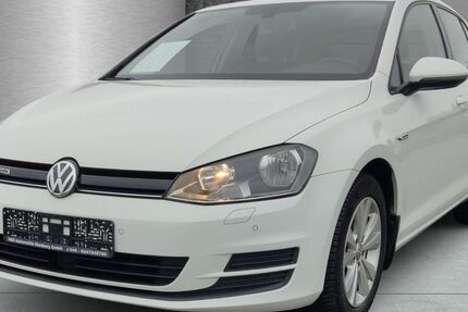 VW Golf 116.432 km 10.990 € Wesenberg 23858