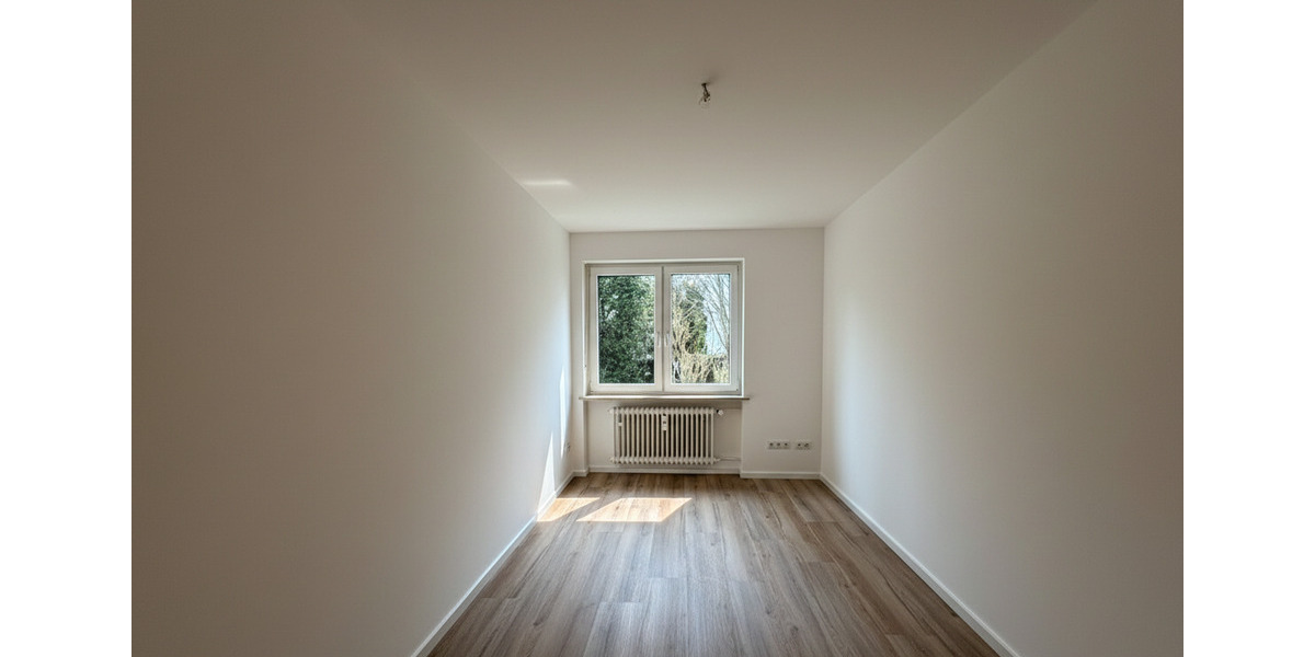 Erdgeschoßwohnung Grünwald - 3 Zimmer, 73 m&sup2;, 1.775&euro; | Angebot:24878747