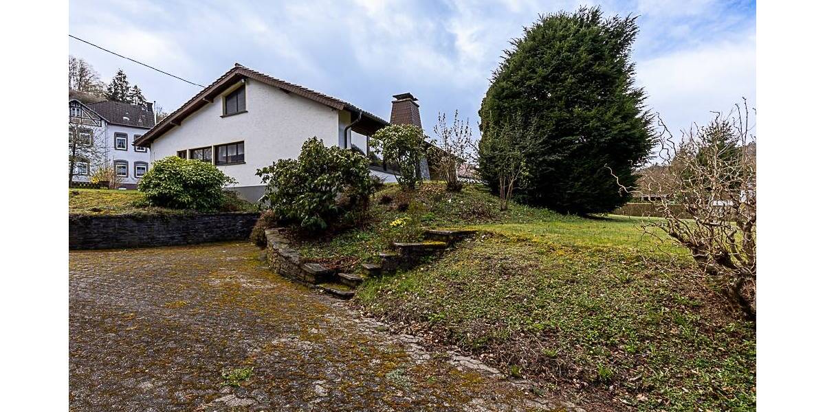 Einfamilienhaus Leimbach - 5 Zimmer, 155 m&sup2;, 220.000&euro; | Angebot:25997915